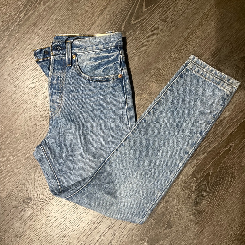 Levi's 501 Skinny  Jeans (26X28)